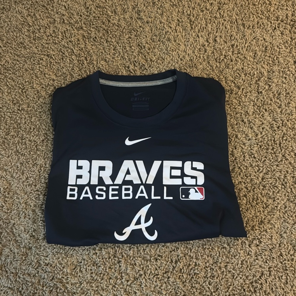 Nike Braves T-shirt
